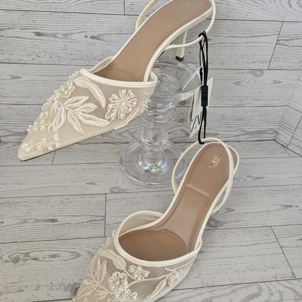 Zara Cream and Tan Floral Pearls Embroidered Lace Pointed Toe Kitten Heels
